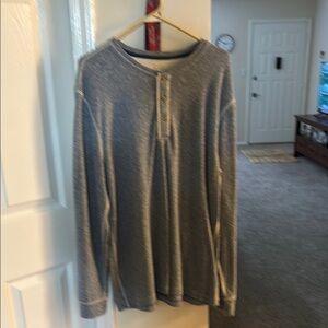GAP Gray Long Sleeve Tee Soft Cotton Relaxed Fit